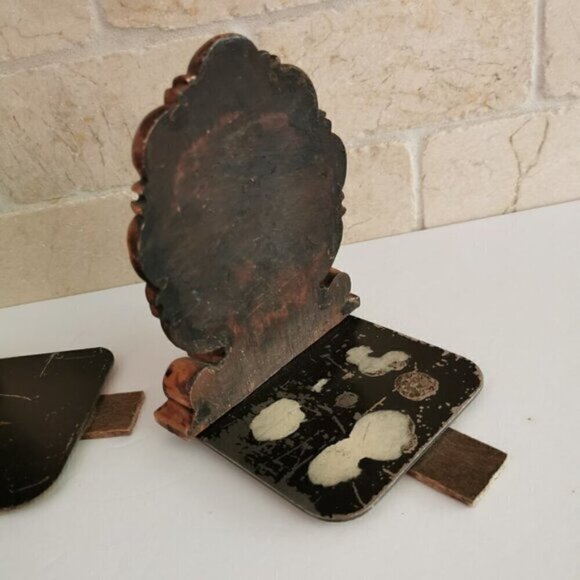 Clam Shell Bookends Antifix Fleur de Lys Book Shelf Decor ALTERED Syroco? - Picture 7 of 10